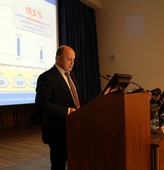 Член Правления — начальник Департамента ПАО "Газпром" Олег Аксютин с докладом "НИОКР — основа технологического лидерства"