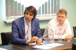 Антон Дегтерев — старший научный сотрудник Центра подземного хранения газа и Алексей Лопатин — начальник лаборатории перспективных ПХГ