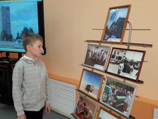Выставка фотографий из архива Музея истории газовой науки и технологий ООО"Газпром ВНИИГАЗ" в библиотеке поселка Развилка