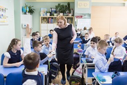 На уроке "Введение в геологию" в Видновской гимназии