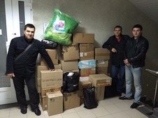 Сотрудники филиала ООО "Газпром ВНИИГАЗ" в г. Ухта собирают гуманитарную помощь жителям Юго-Востока Украины