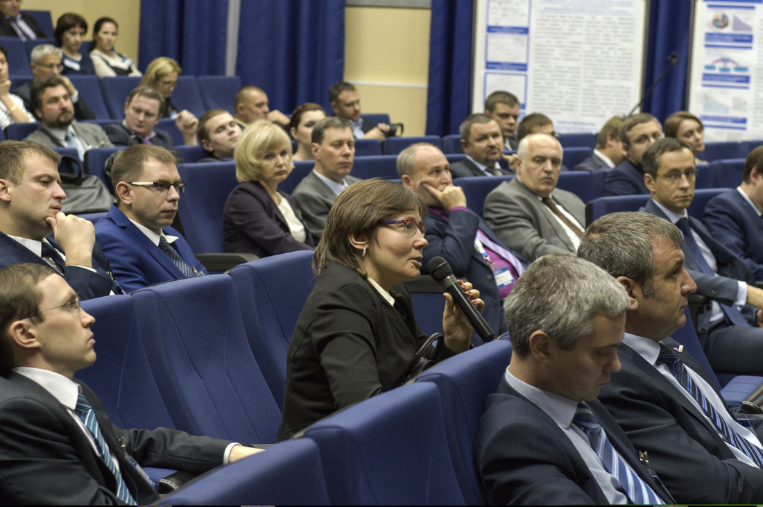 Участники IV Международного научно-практического семинара «Эффективное управление комплексными нефтегазовыми проектами (EPMI-2015)»
